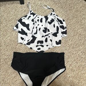 Amazon Black and White Ruffle Bikini